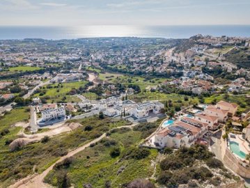 Apartment For Sale  in  Peyia