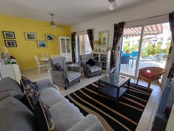 Semi Detached Villa For Sale  in  Tombs of the Kings