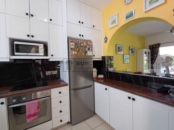Semi Detached Villa For Sale  in  Tombs of the Kings