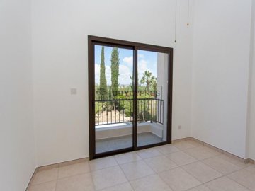 Detached Villa For Sale  in  Kouklia