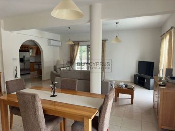 Detached Villa For Sale  in  St.George - Sea Caves