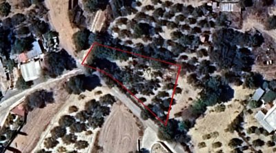 Residential Land  For Sale  in  Polemi