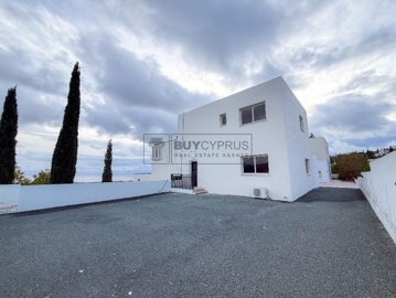Apartment For Sale  in  Peyia