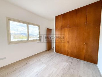 Apartment For Sale  in  Peyia