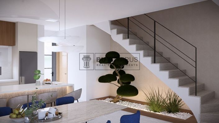 Image No.5-3 Bed Property for sale