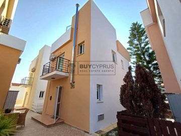 Detached Villa For Sale  in  Peyia