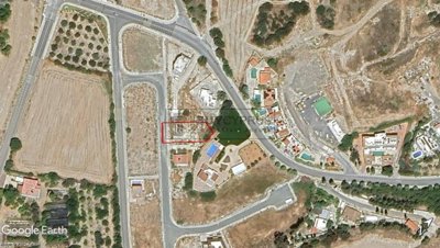 Residential Land  For Sale  in  Kouklia