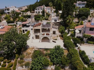Detached Villa For Sale  in  Kamares - Tala