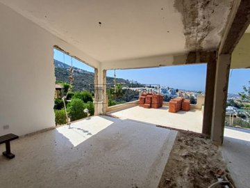Detached Villa For Sale  in  Kamares - Tala