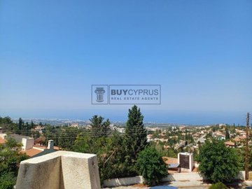 Detached Villa For Sale  in  Kamares - Tala