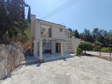 Detached Villa For Sale  in  Kamares - Tala