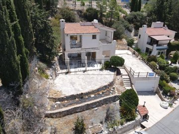 Detached Villa For Sale  in  Kamares - Tala