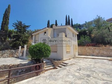 Detached Villa For Sale  in  Kamares - Tala