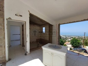 Detached Villa For Sale  in  Kamares - Tala