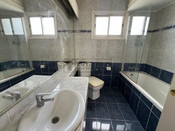 Apartment For Sale  in  Ayios Tychonas