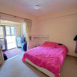 Apartment For Sale  in  Tombs of the Kings