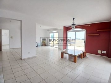 Penthouse For Sale  in  Universal