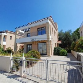 Detached Villa For Sale  in  Peyia