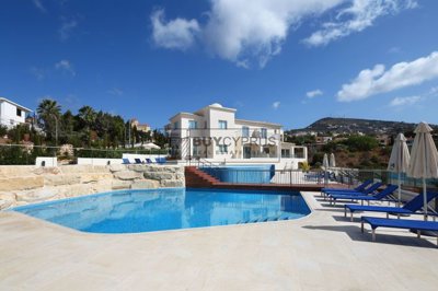 Town House For Sale  in  Tala
