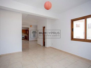 Semi Detached Villa For Sale  in  Peyia