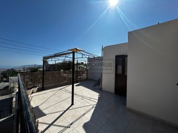 Stone House For Sale  in  Kritou Terra