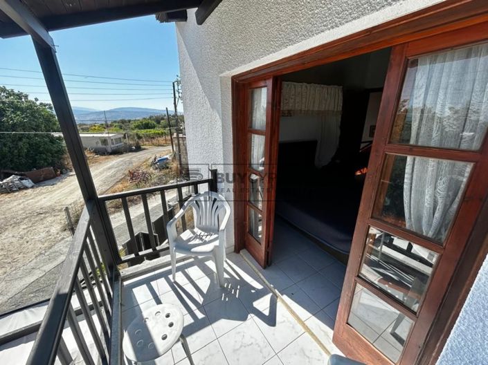 Image No.18-3 Bed Villa for sale