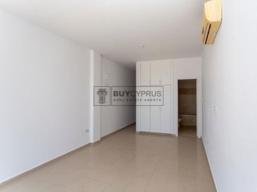 Apartment For Sale  in  Peyia