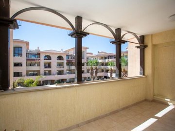 Apartment For Sale  in  Kato Paphos