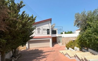 5 Bed Villa for sale