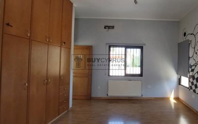 Detached Villa For Sale  in  Yeroskipou