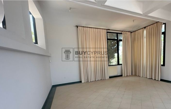 Image No.19-5 Bed Villa for sale