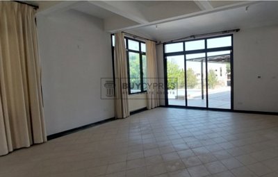 Detached Villa For Sale  in  Yeroskipou