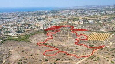 Residential Land  For Sale  in  Anavargos