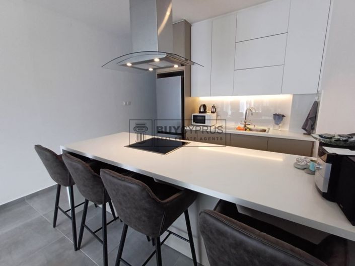 Image No.10-3 Bed Townhouse for sale