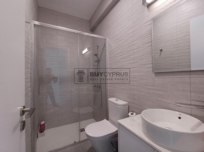 Image No.19-3 Bed Townhouse for sale