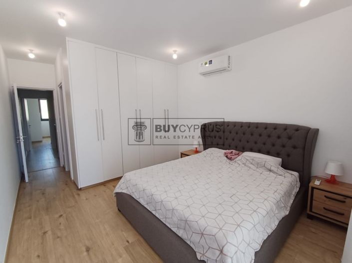 Image No.22-3 Bed Townhouse for sale