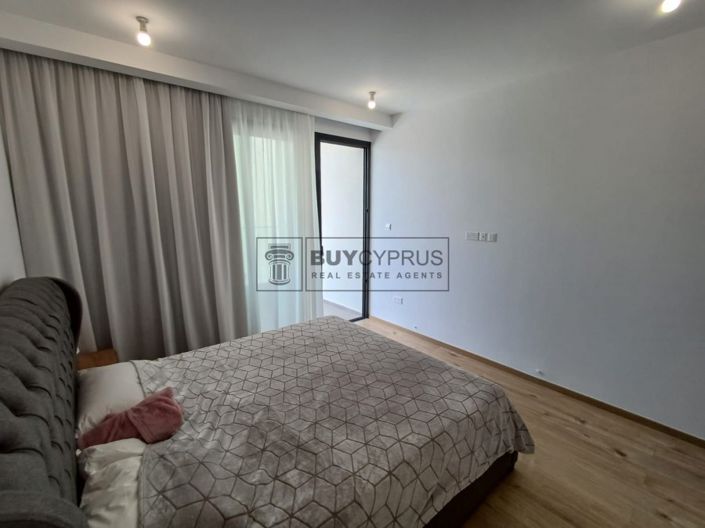 Image No.31-3 Bed Townhouse for sale