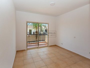 Town House For Sale  in  Chlorakas