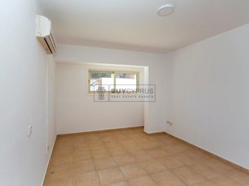 Town House For Sale  in  Chlorakas