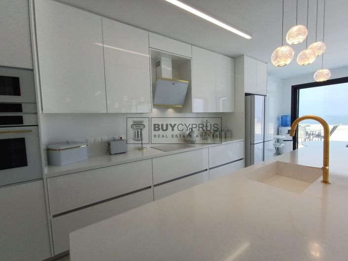 Image No.44-4 Bed Villa for sale