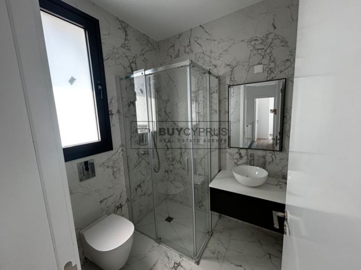 Image No.37-3 Bed Villa for sale