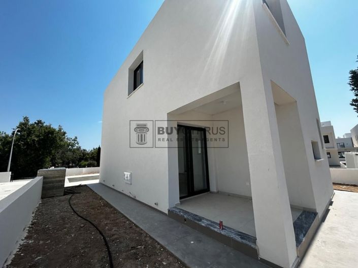 Image No.58-3 Bed Villa for sale