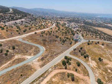 Residential Land  For Sale  in  Peyia