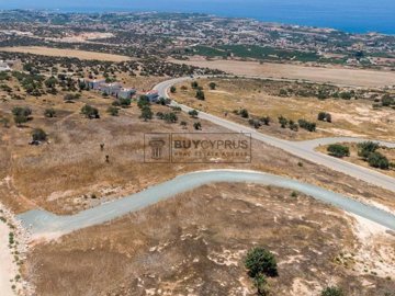 Residential Land  For Sale  in  Peyia