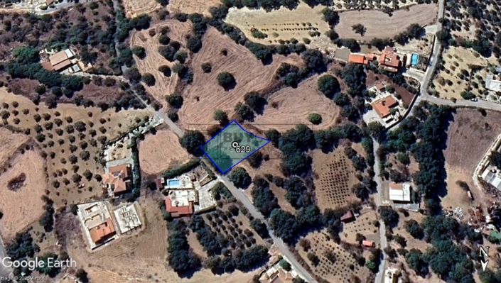 Image No.1-Terre à vendre à Polemi