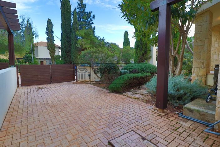 Image No.17-3 Bed Villa for sale