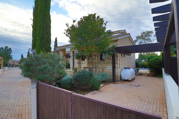 Image No.18-3 Bed Villa for sale