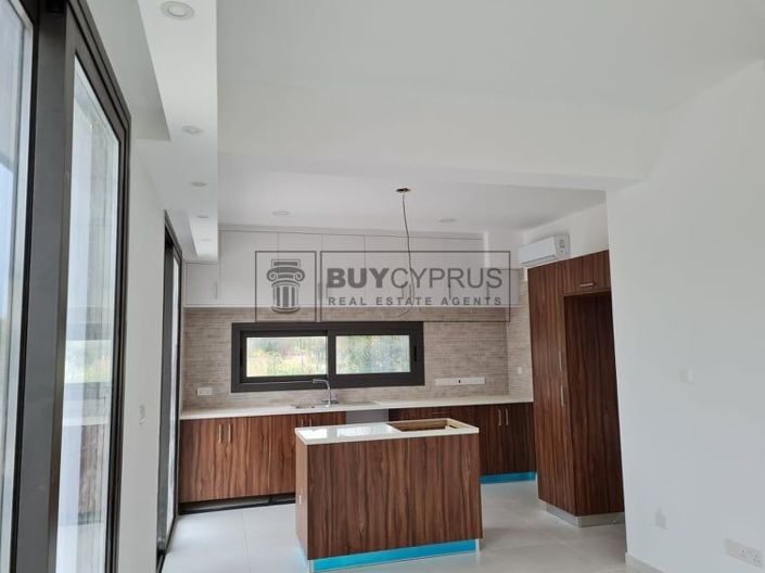 Image No.23-3 Bed Villa for sale