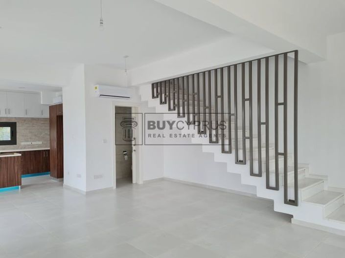 Image No.6-3 Bed Villa for sale