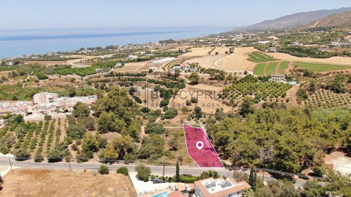 Image No.1-Terre à vendre à Argaka